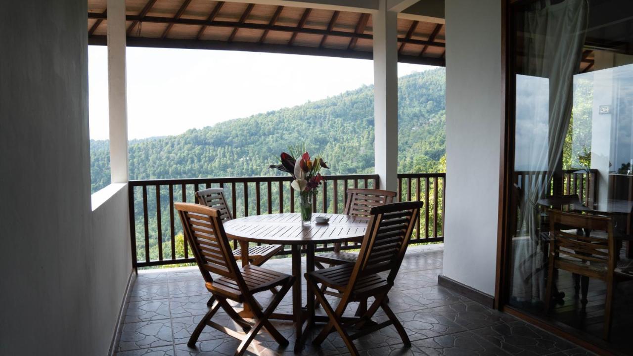 Munduk Sari Resort Esterno foto