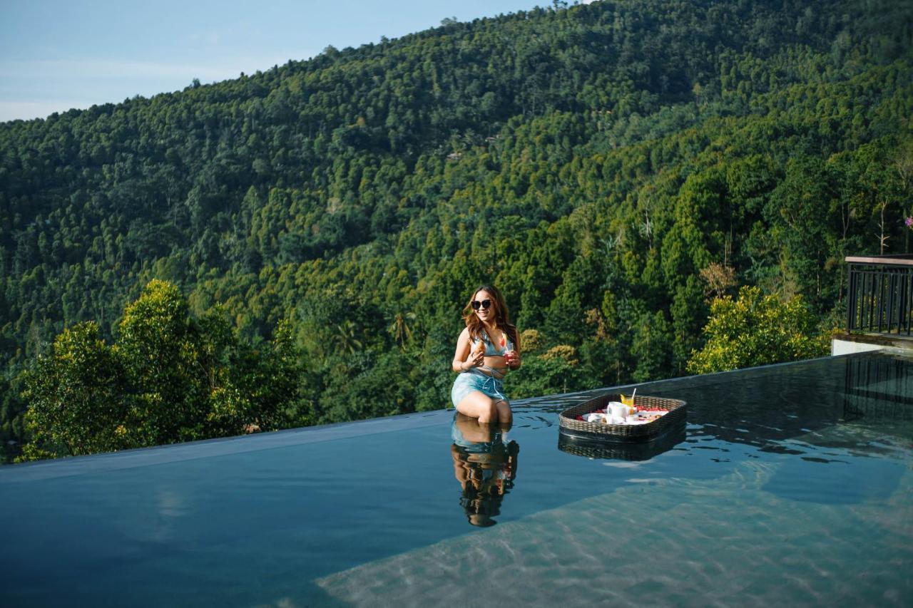 Munduk Sari Resort Esterno foto